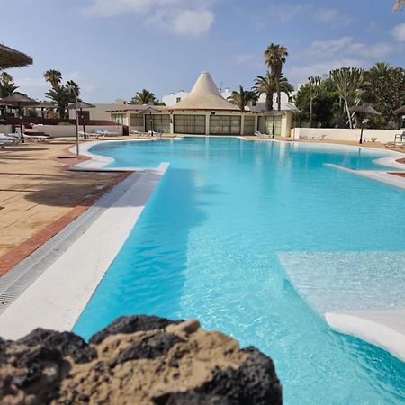 Bungalow Paseo Del Mar- Playa Roca Residence Sea Front Access - Free Ac - Wifi Costa Teguise Bagian luar foto