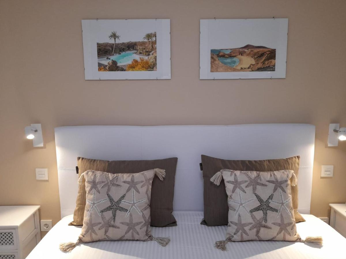 Bungalow Paseo Del Mar- Playa Roca Residence Sea Front Access - Free Ac - Wifi Costa Teguise Bagian luar foto