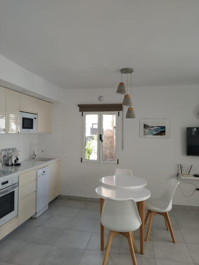 Bungalow Paseo Del Mar- Playa Roca Residence Sea Front Access - Free Ac - Wifi Costa Teguise Bagian luar foto