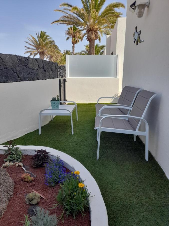 Bungalow Paseo Del Mar- Playa Roca Residence Sea Front Access - Free Ac - Wifi Costa Teguise Bagian luar foto