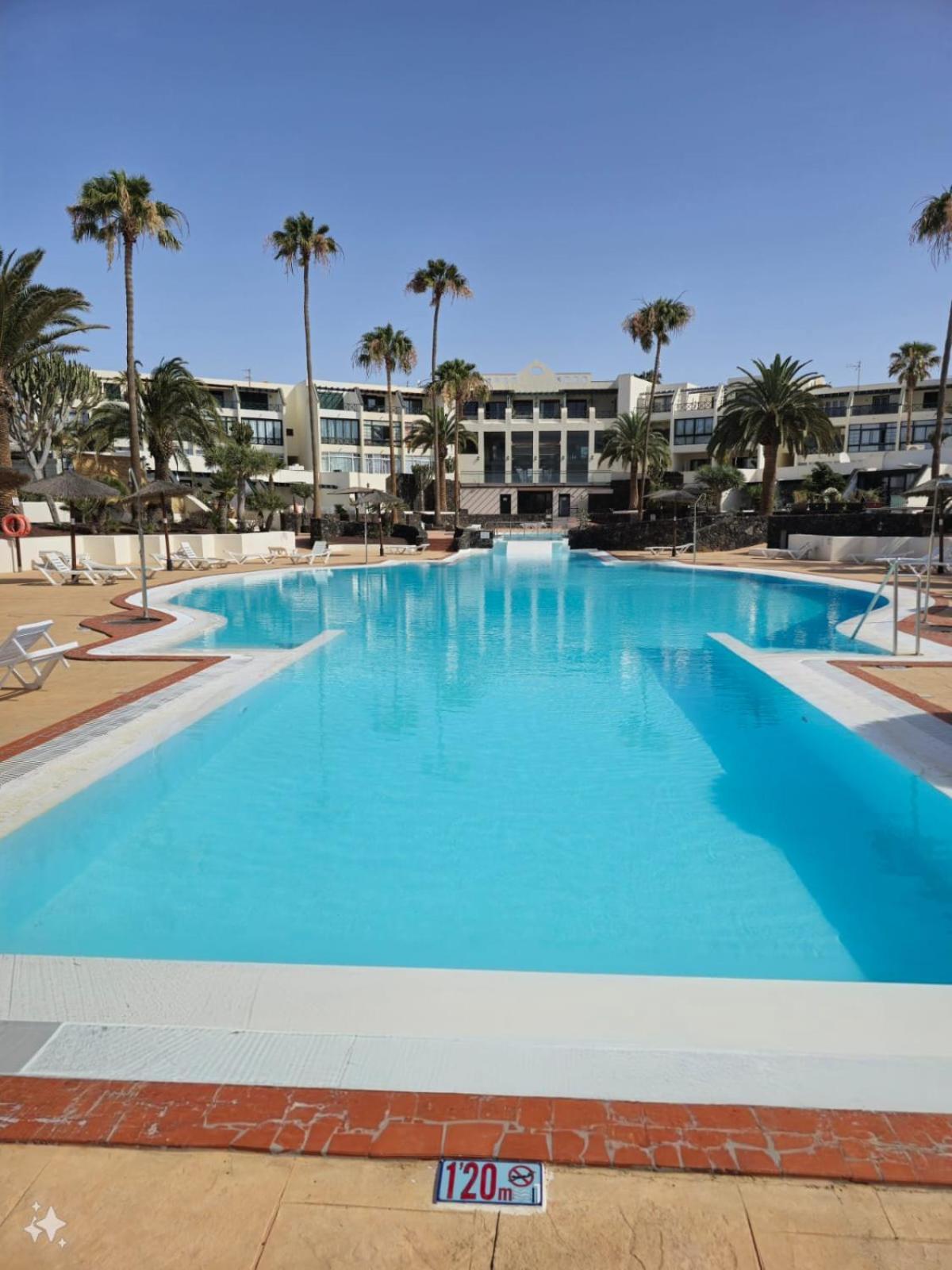Bungalow Paseo Del Mar- Playa Roca Residence Sea Front Access - Free Ac - Wifi Costa Teguise Bagian luar foto